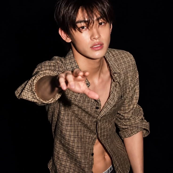 SEONHYEON thumbnail