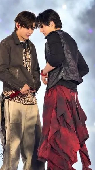 Kim Taehyung and Jeon Jungkook thumbnail