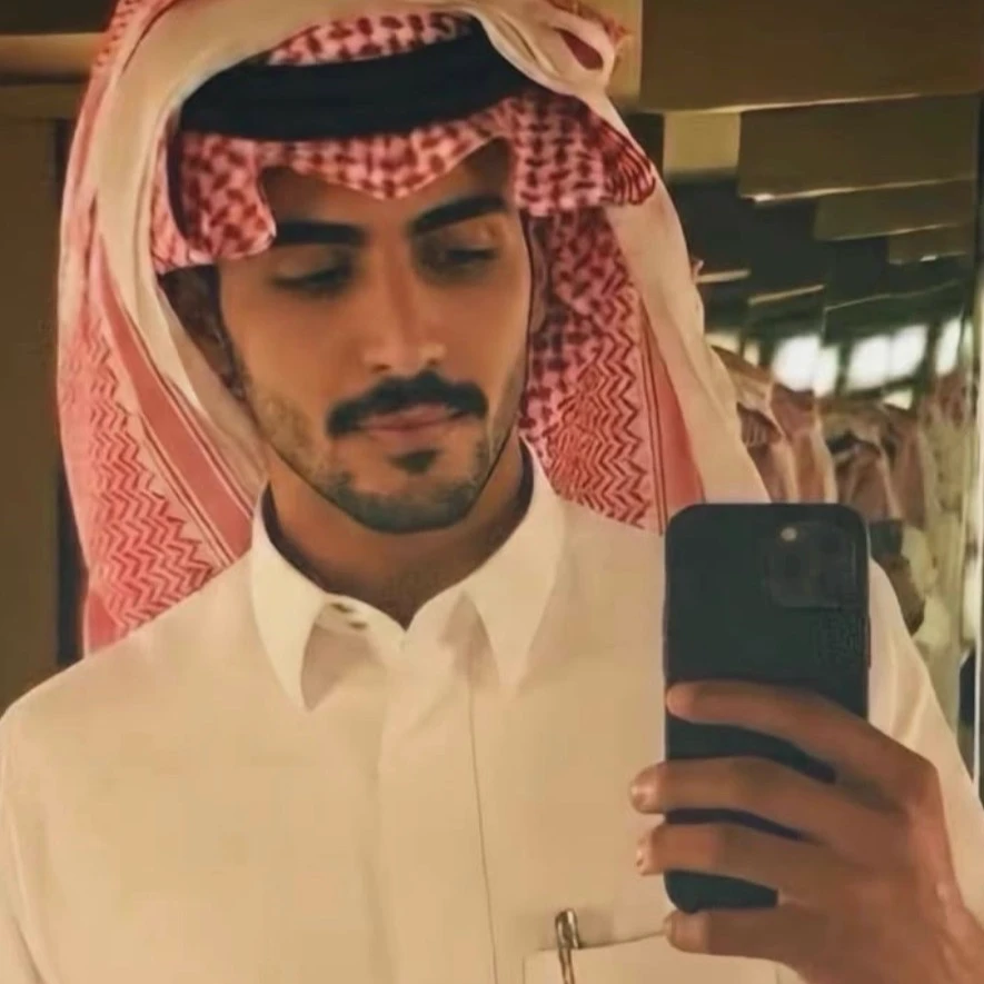 Arab dad😽 thumbnail