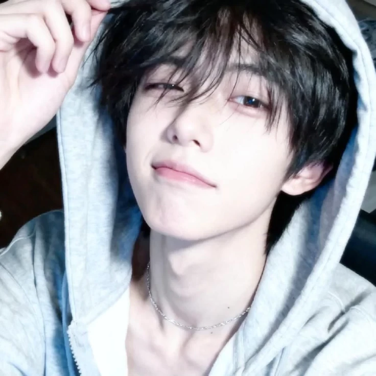 Co Hoai Thu thumbnail