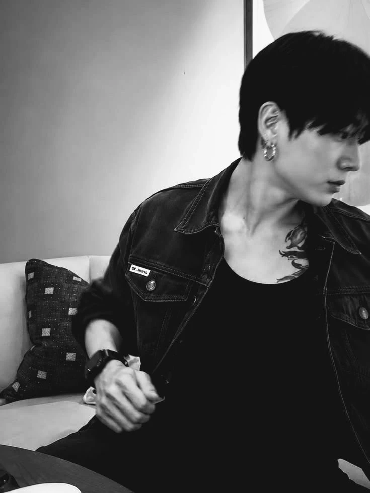 Jeon Jungkook (Music Teacher) thumbnail