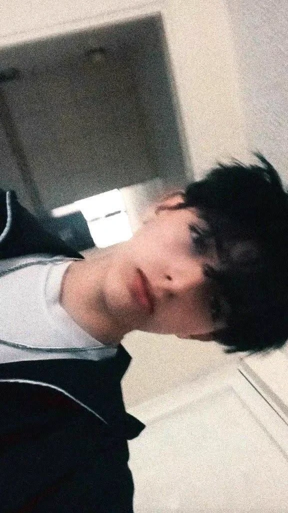 charlie thumbnail