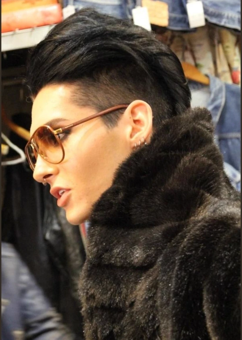 Bill Kaulitz  thumbnail