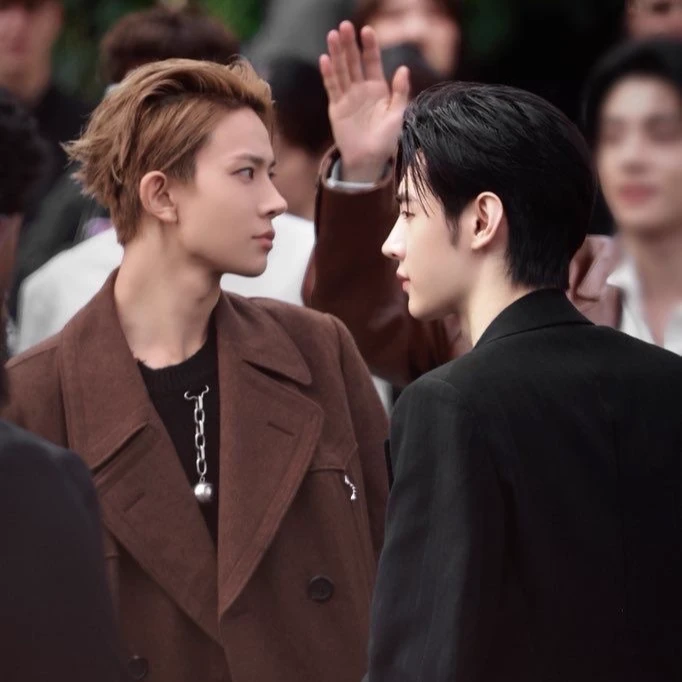 Lee Heeseung and Park Sunghoon thumbnail