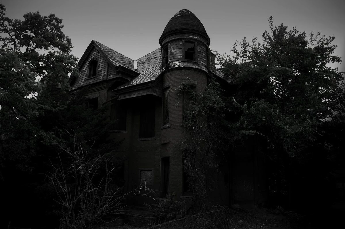 Old mansion thumbnail