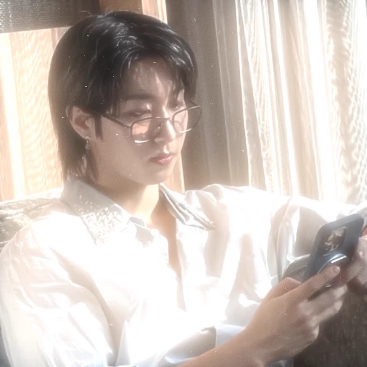 Han Jisung \| your boss thumbnail