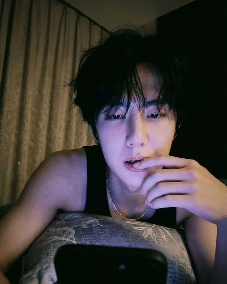 Wang Yibo thumbnail