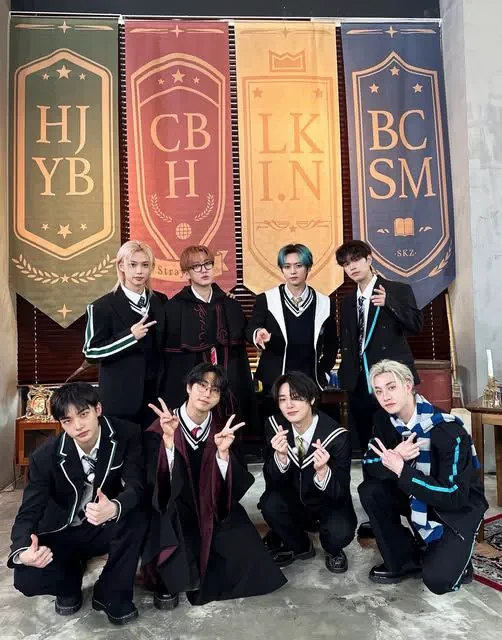 straykids, pickme thumbnail