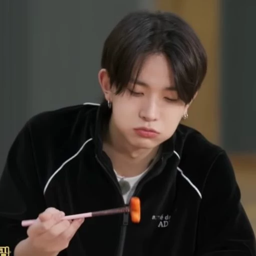 Heeseung thumbnail