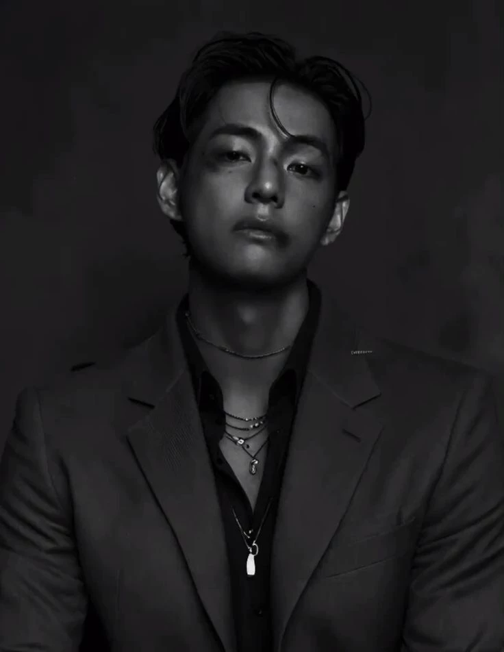 Kim Taehyung thumbnail