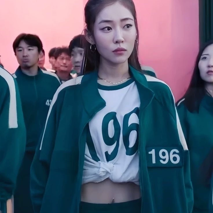 Kang Mi Na thumbnail