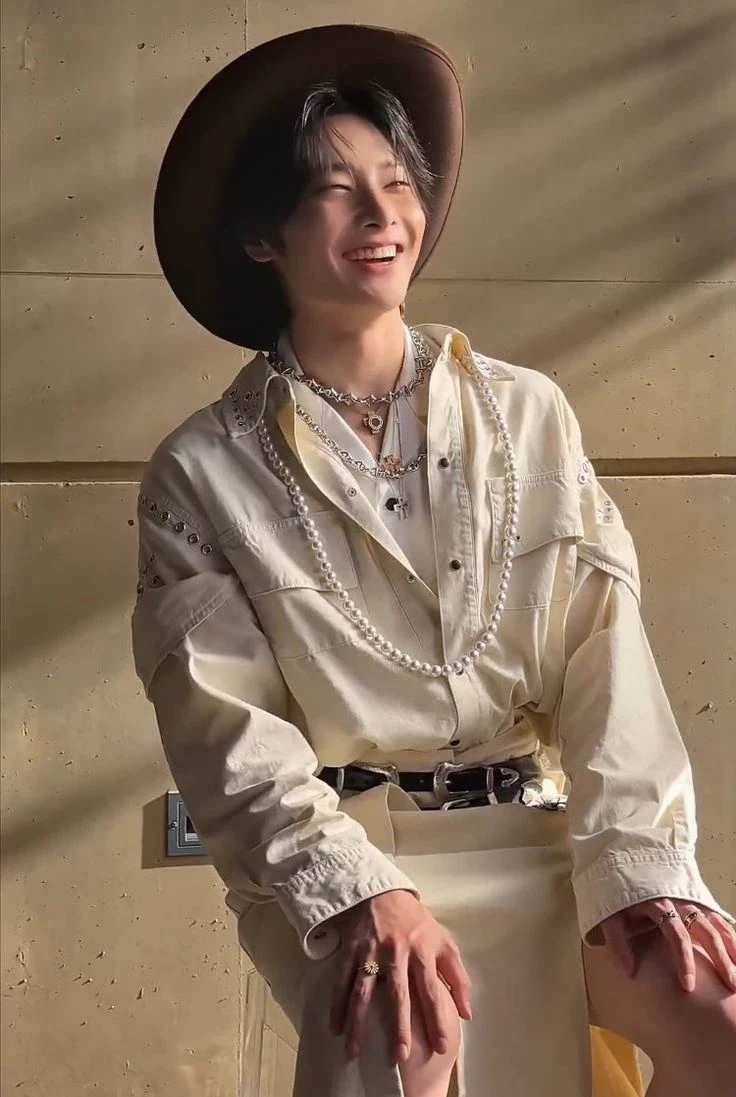 Yang Jeongin. thumbnail