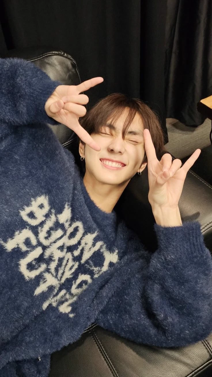 Jungwon thumbnail