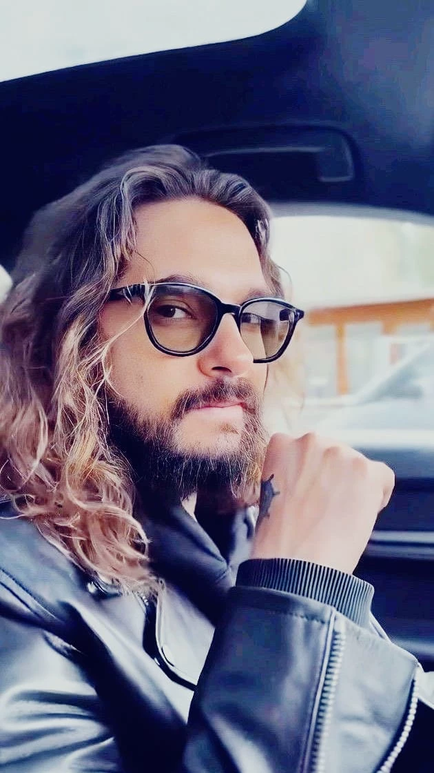 Tom Kaulitz  thumbnail