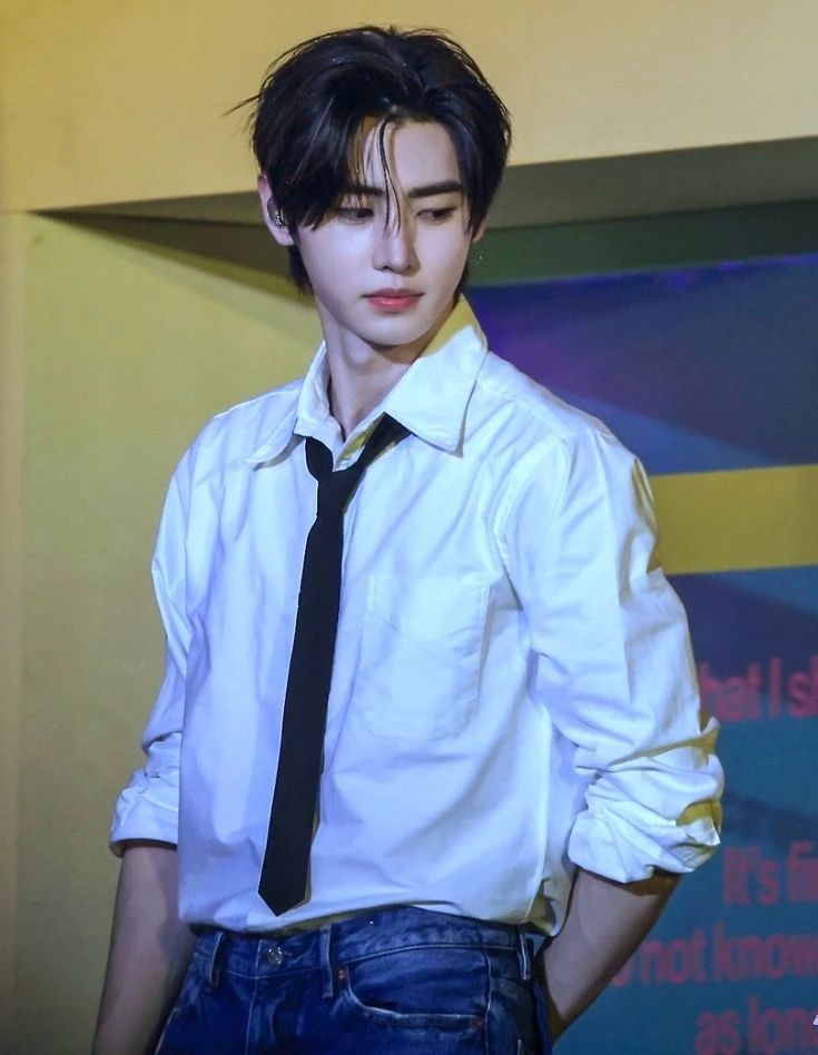 Sunghoon thumbnail