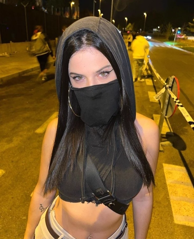 Amara on the dark street thumbnail