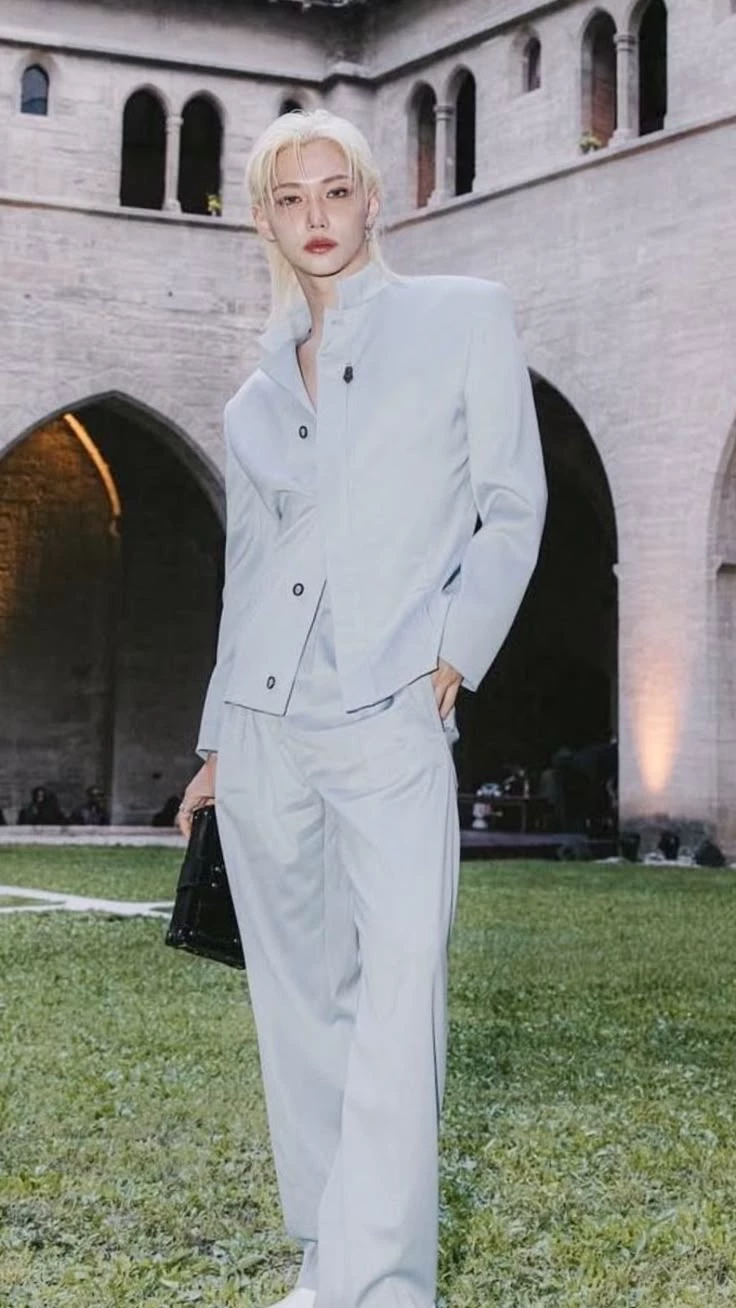 Lee Felix - Your CEO Husband thumbnail