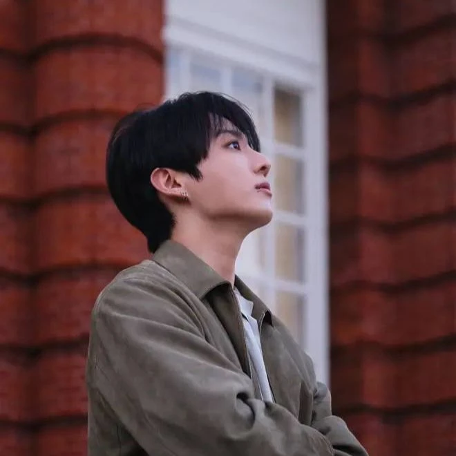 Jeon Jungkook thumbnail