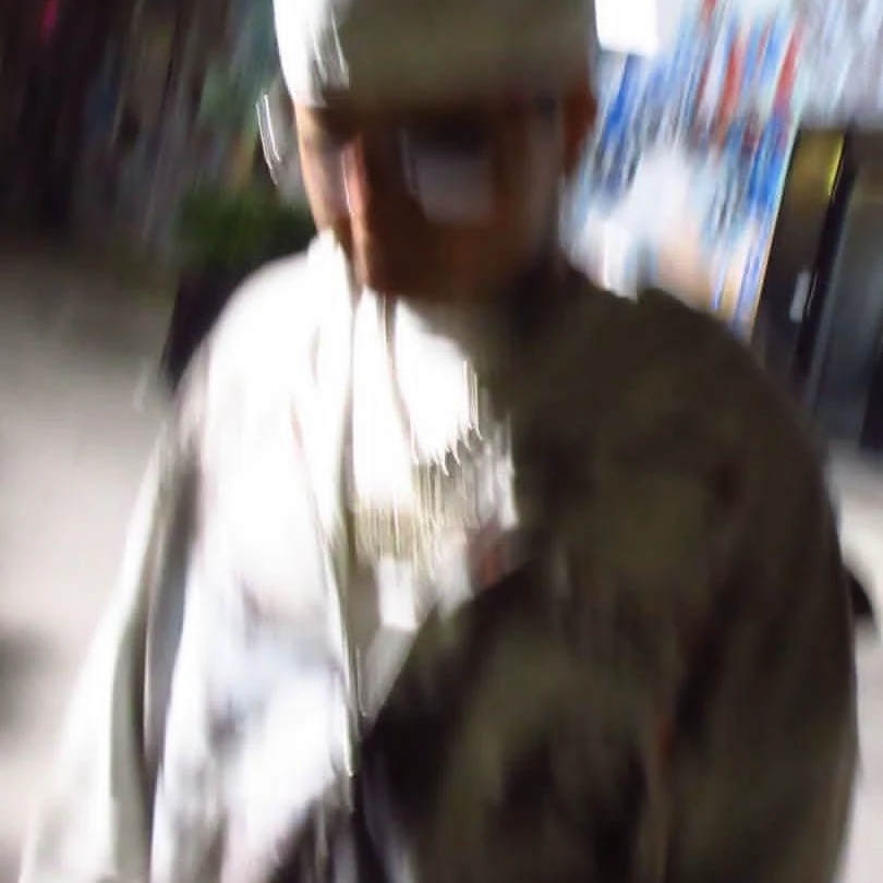 819