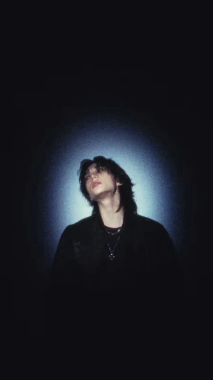 Hwang Hyunjin thumbnail