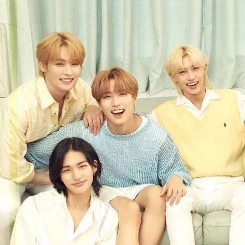 hyunlix and minsung thumbnail