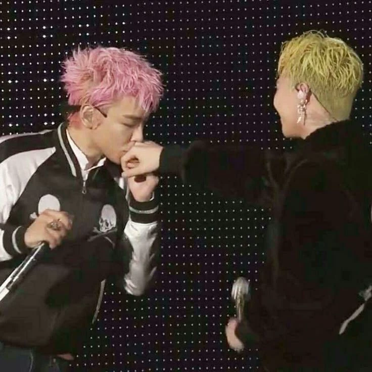 Kwon Jiyong (G-Dragon) thumbnail