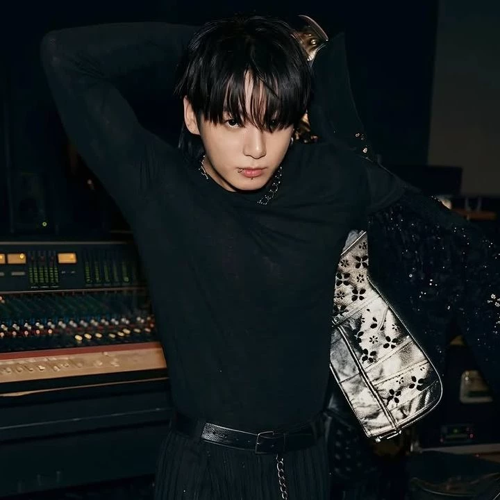 Jeon Jungkook thumbnail