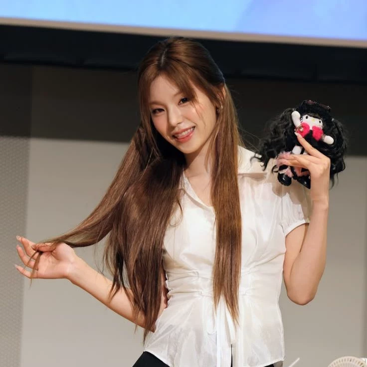 Yeji thumbnail