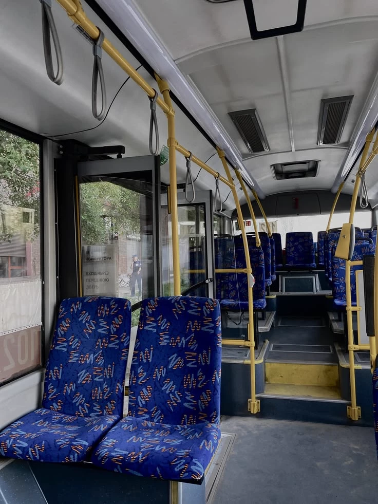 school bus thumbnail