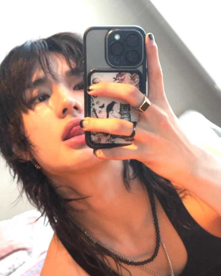 Hyunjin thumbnail