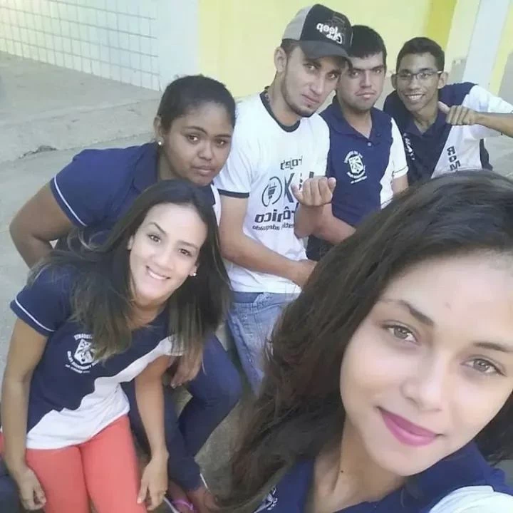 Geysa Barros (And the Recovery Gang) thumbnail