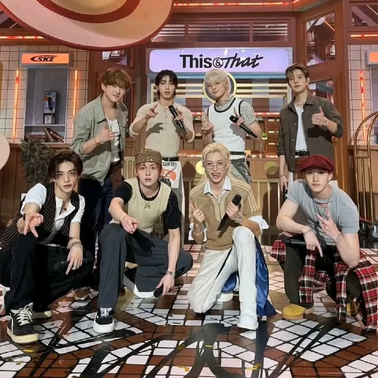 STRAY KIDS! thumbnail