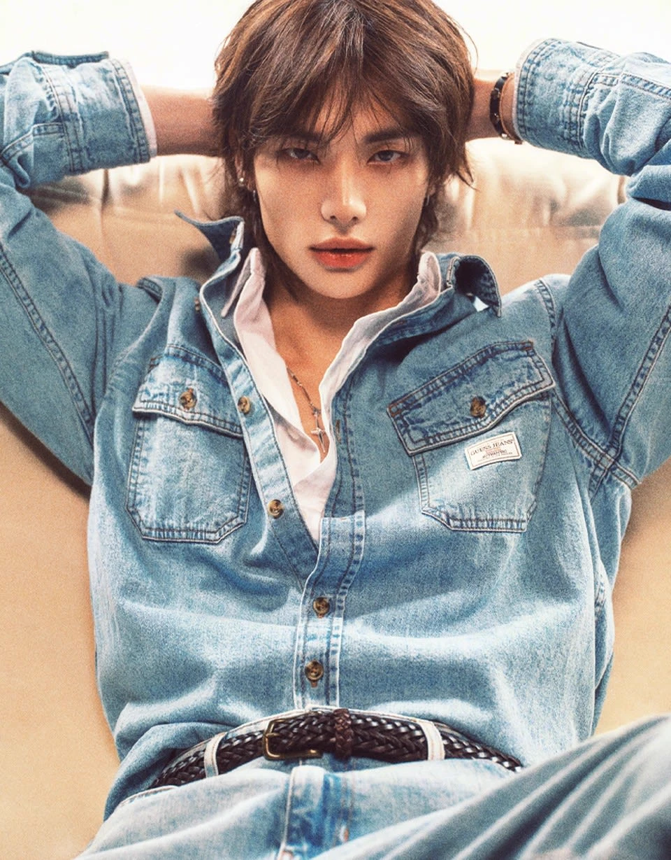 Hwang Hyunjin thumbnail