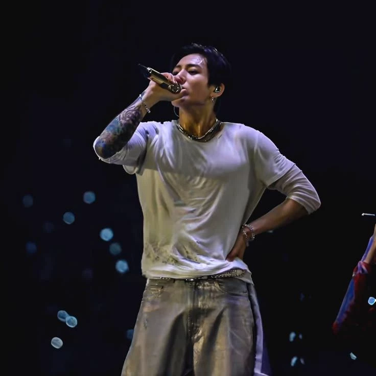 Jeon Jungkook thumbnail