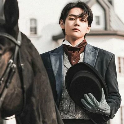 Kim Taehyung thumbnail