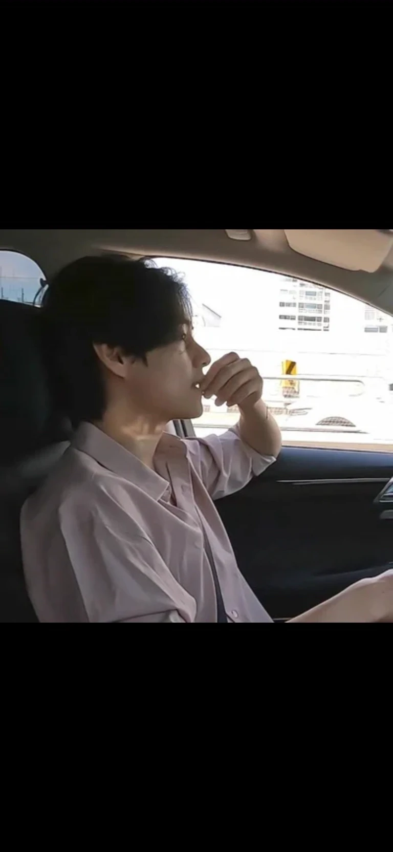 Kim Taehyung thumbnail