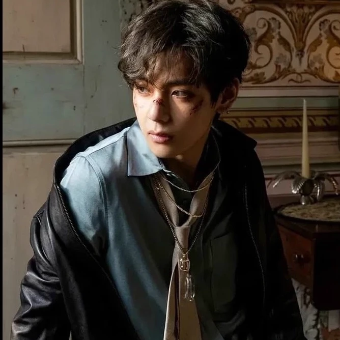 KIM TAEHYUNG thumbnail