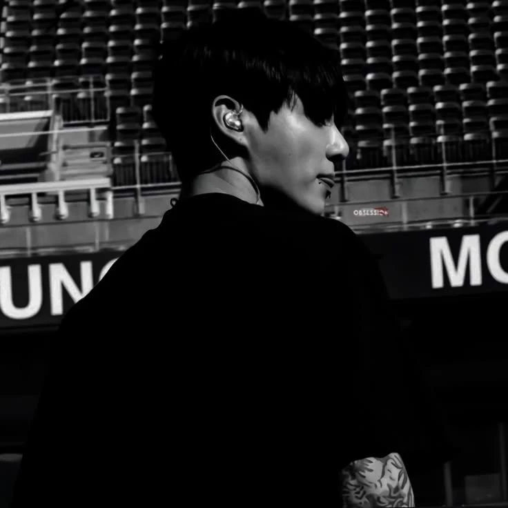 Jeon Jungkook thumbnail