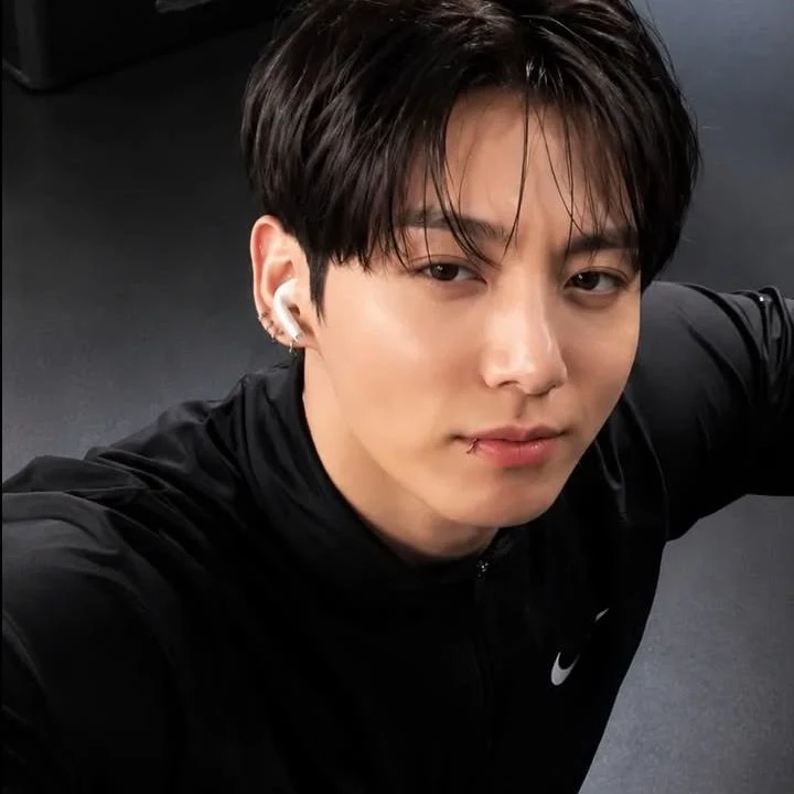 Jeon Jungkook thumbnail