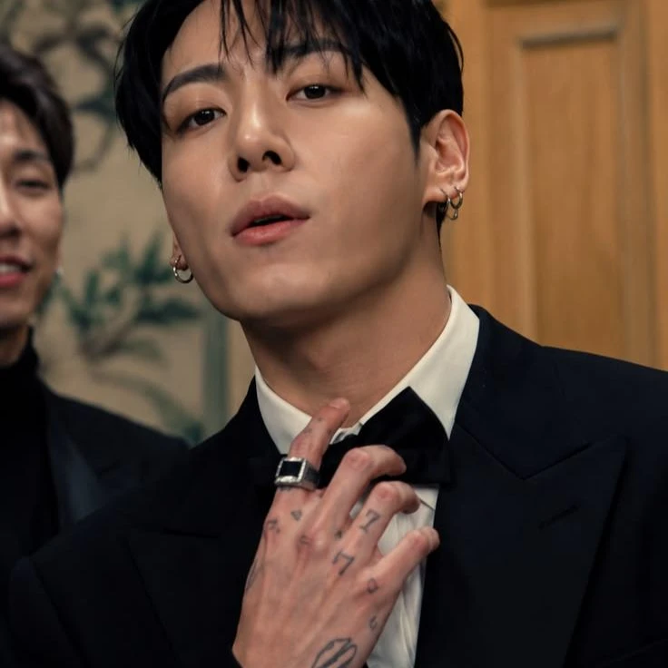 Jeon Jungkook thumbnail
