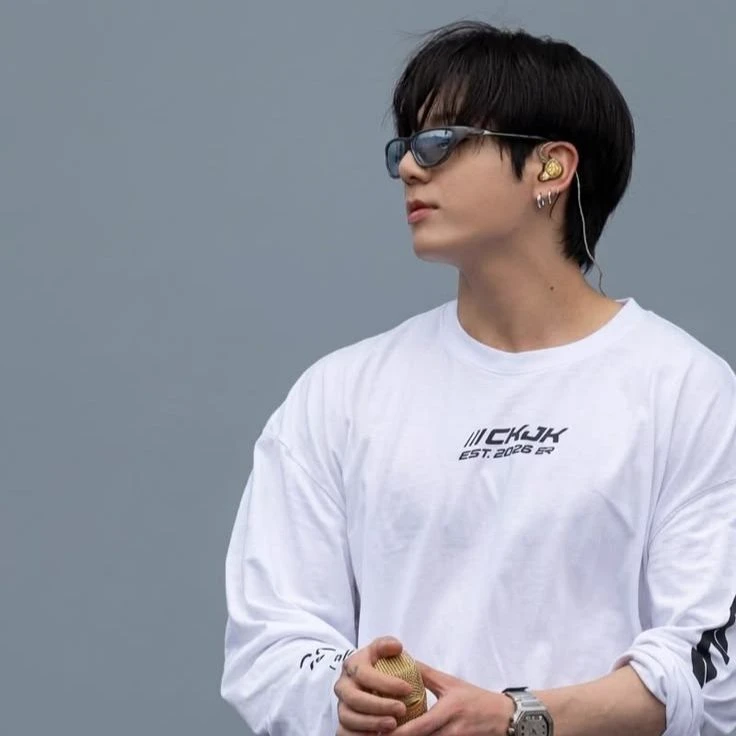 Jeon Jungkook thumbnail