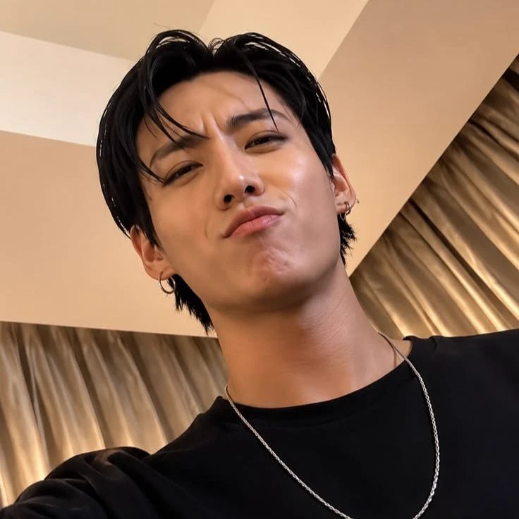 Jeon Jungkook thumbnail