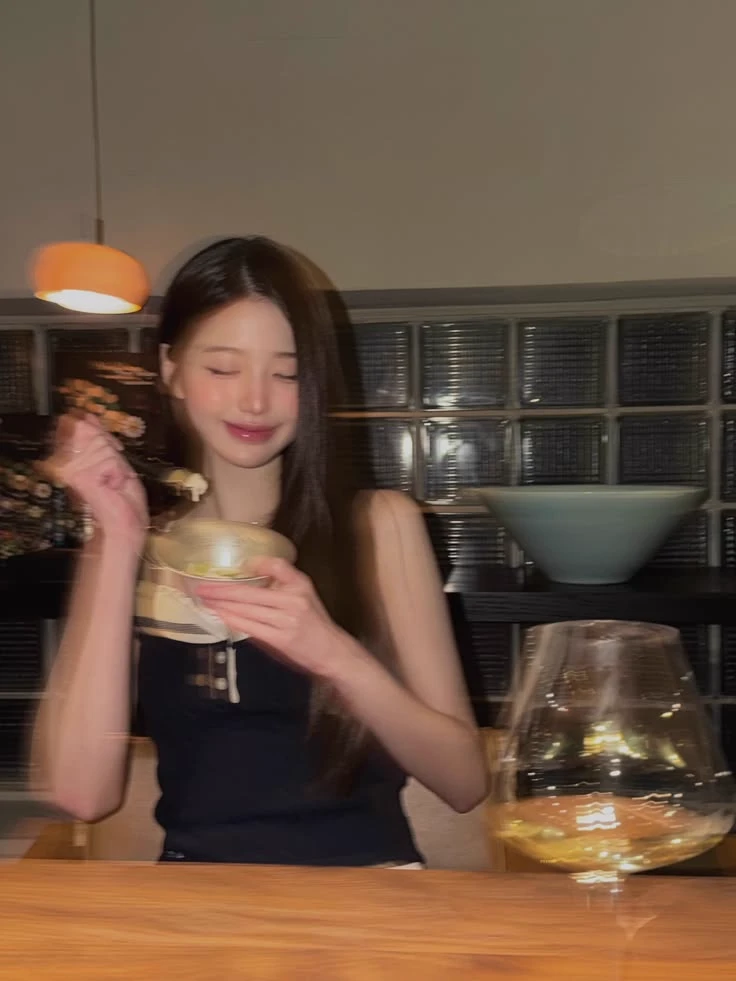 Wonyoung thumbnail