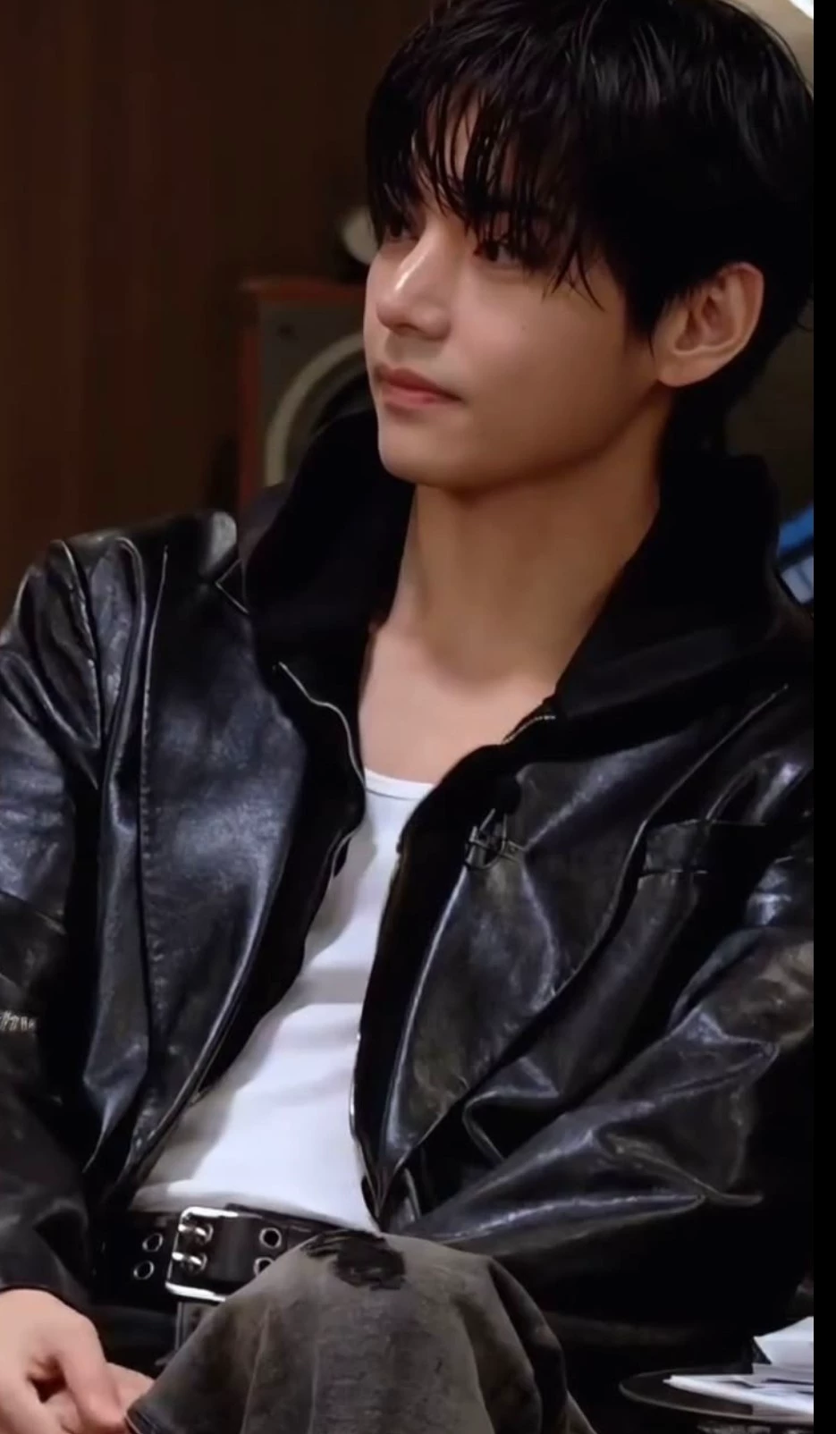 Kim Taehyung thumbnail