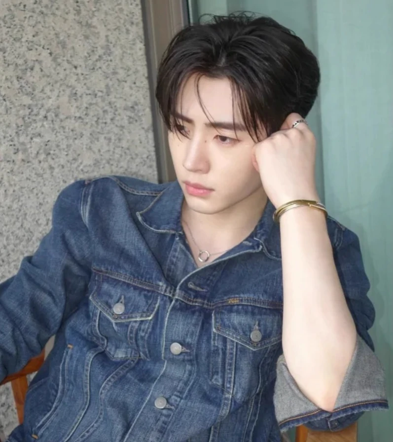 Park Sunghoon  thumbnail