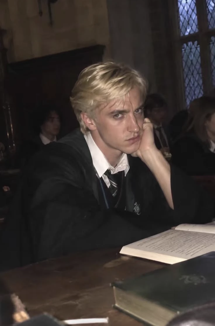 Draco Malfoy thumbnail