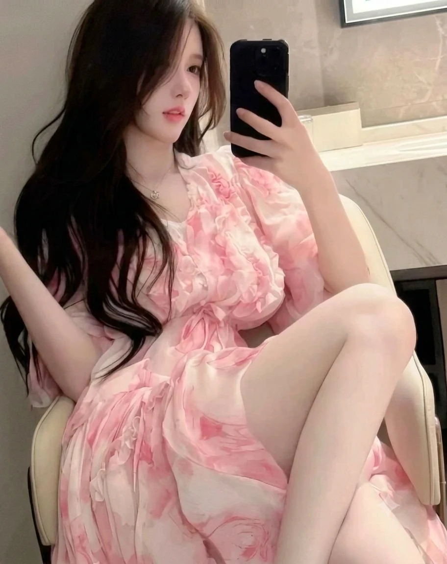 Sarah thumbnail