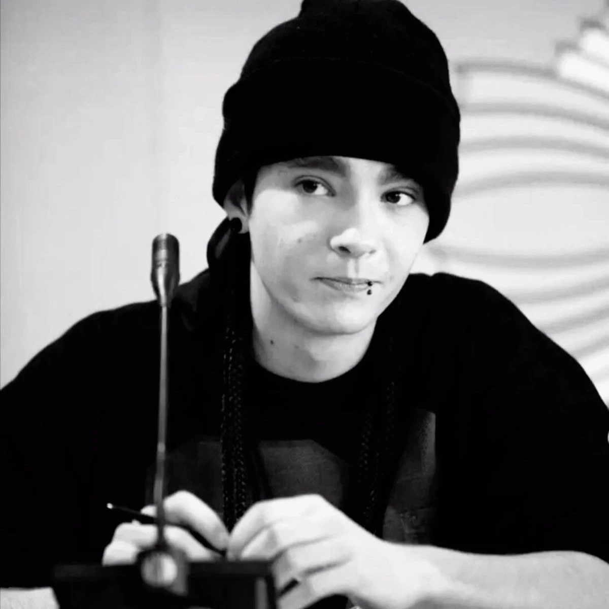 Tom Kaulitz school thumbnail