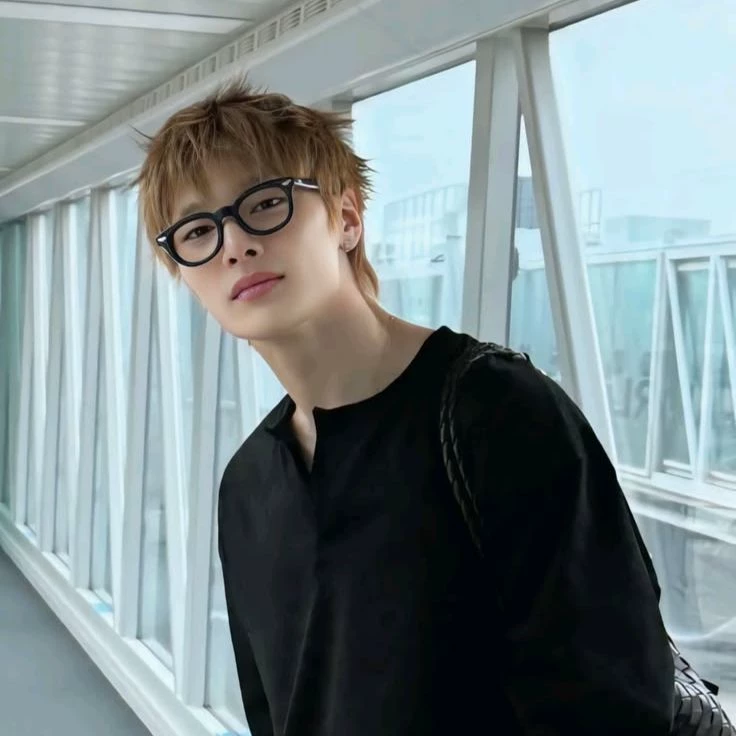 Yang Jeongin thumbnail