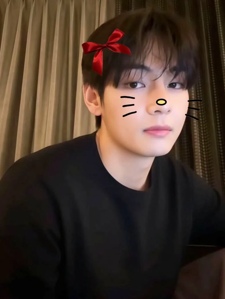 Taehyung (boyfriend) thumbnail